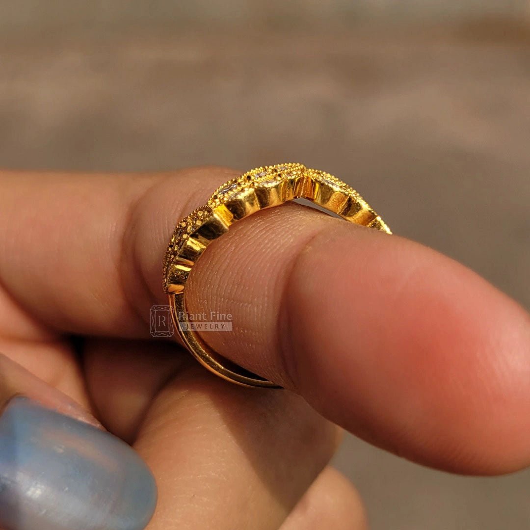 14K Gold Leaf Style Diamond Wedding Band - Riant Fine Jewelry LLC