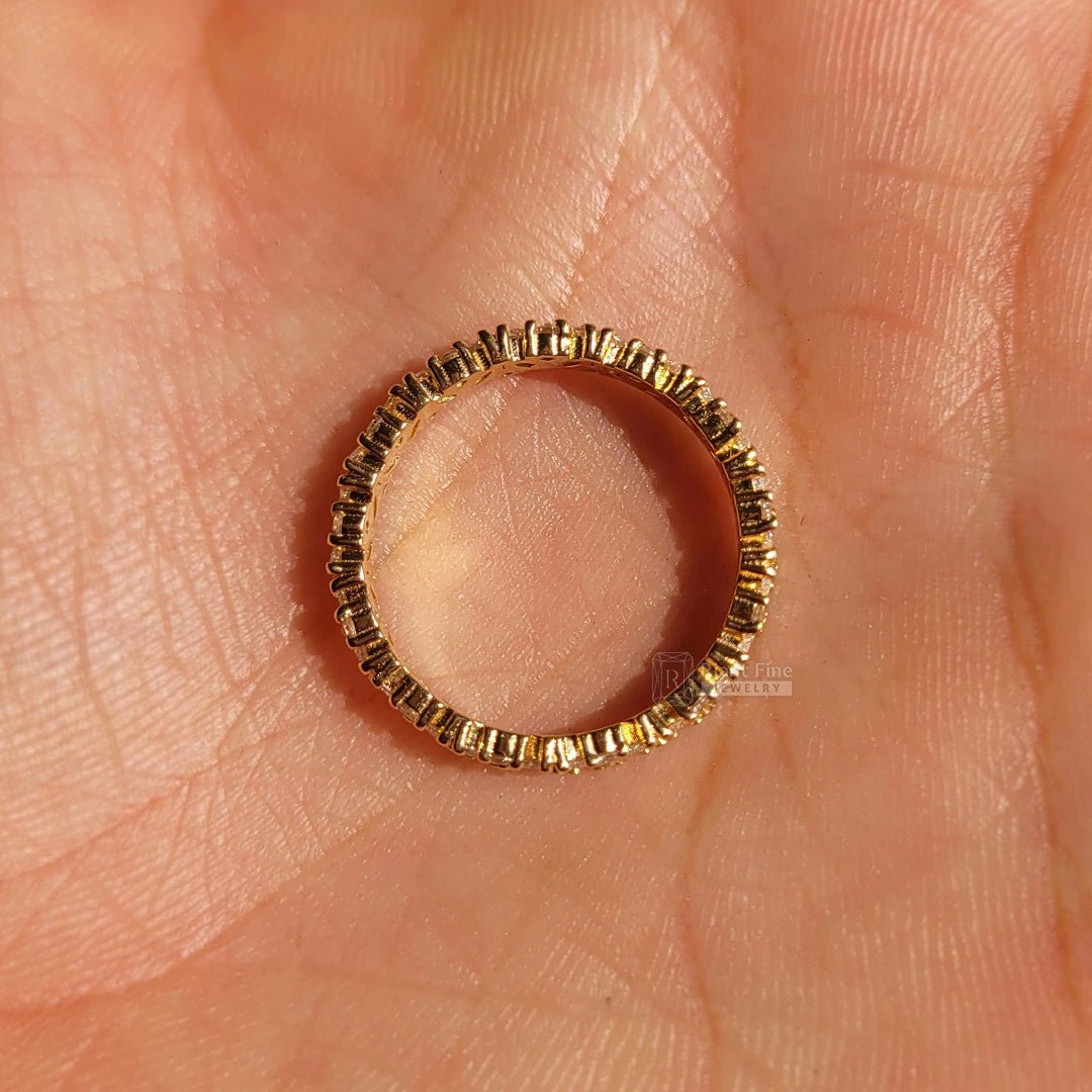 14K Gold Marquise and Round Diamond Wedding Band - Riant Fine Jewelry