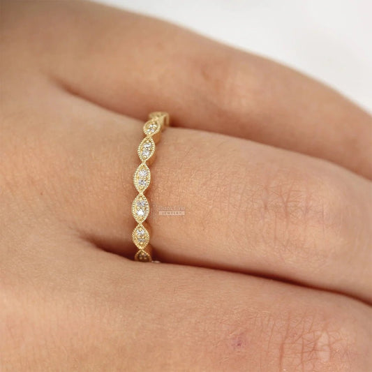 Half Eternity Round Diamond Wedding Band for Women - Riant Fine Jewelry LLC