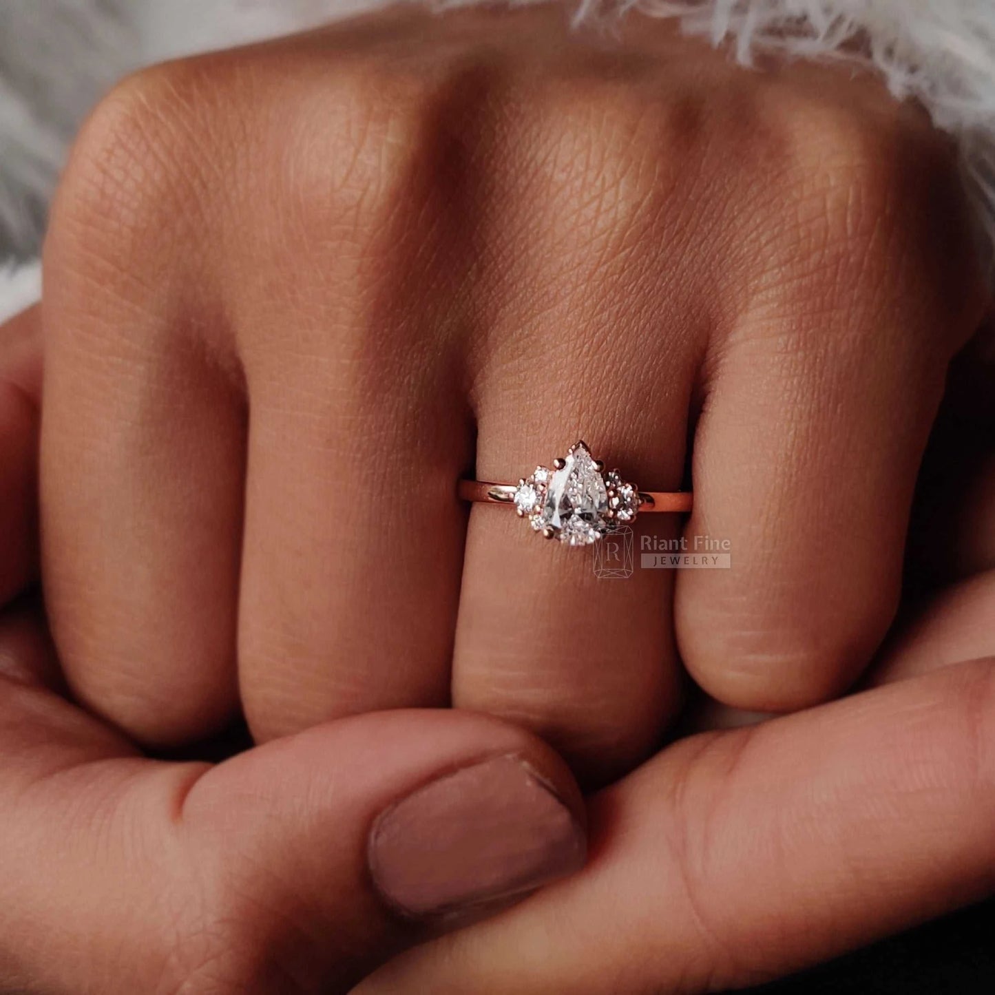 3 Stone Collection in Riant Fine