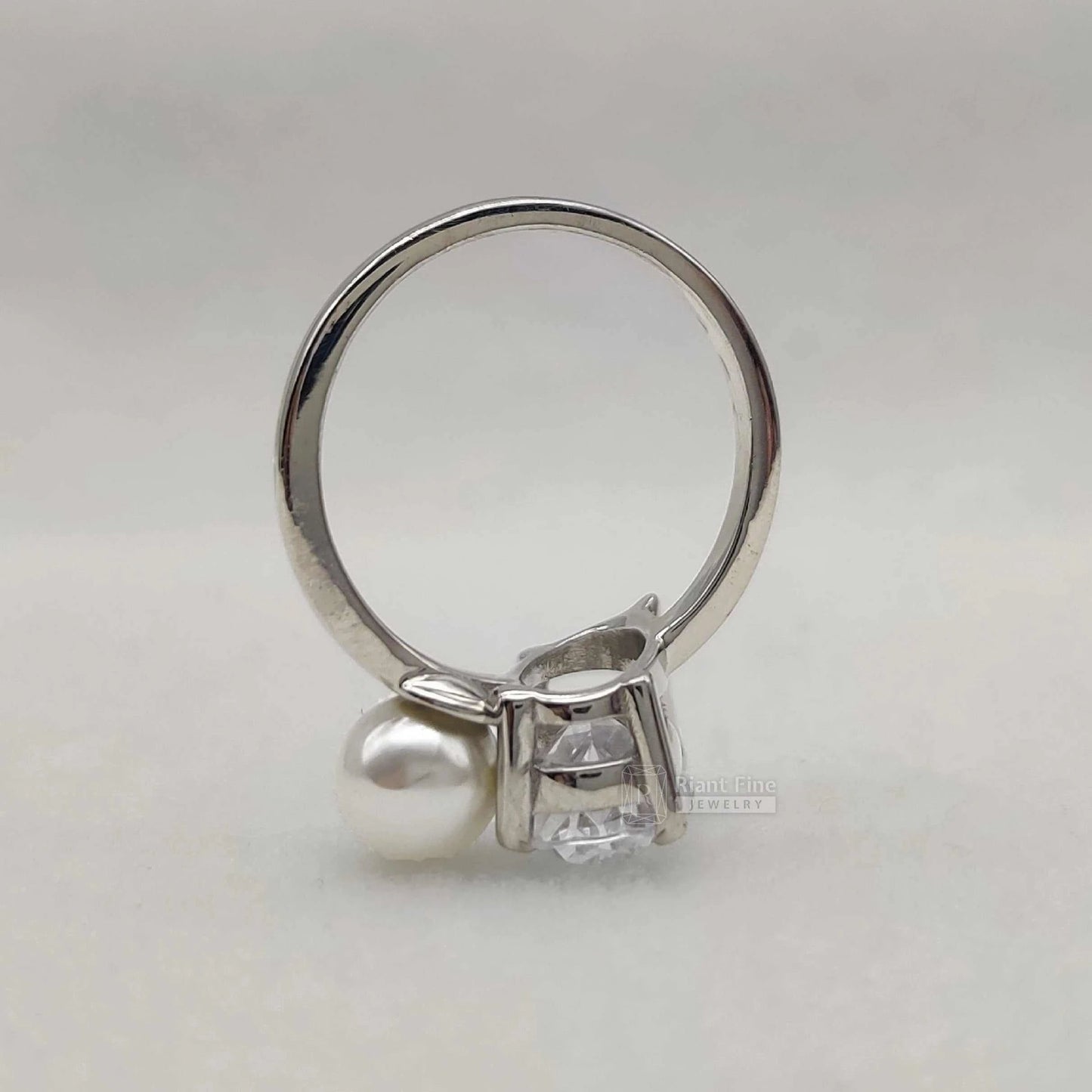 Toi Et Moi Oval Diamond Pearl Engagement Ring for Women - Riant Fine Jewelry LLC