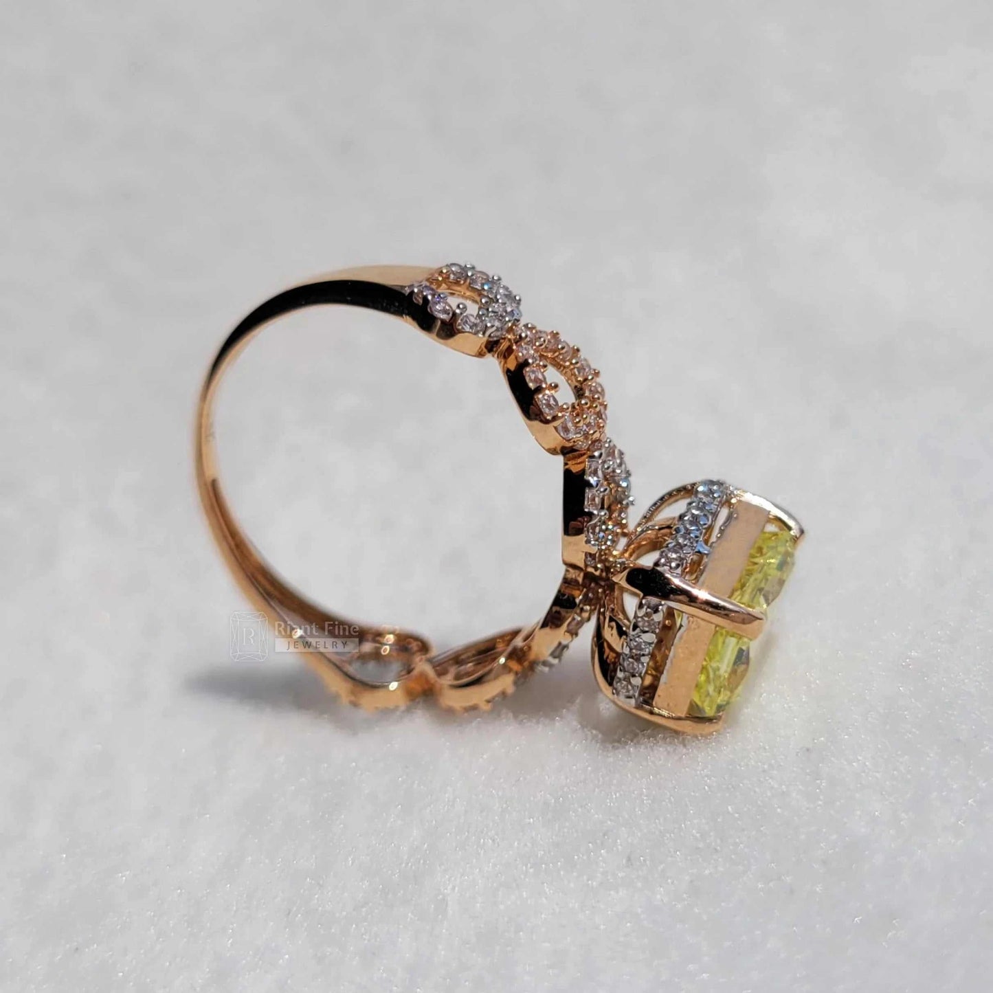 1.5 Ct Fancy Yellow Radiant Moissanite