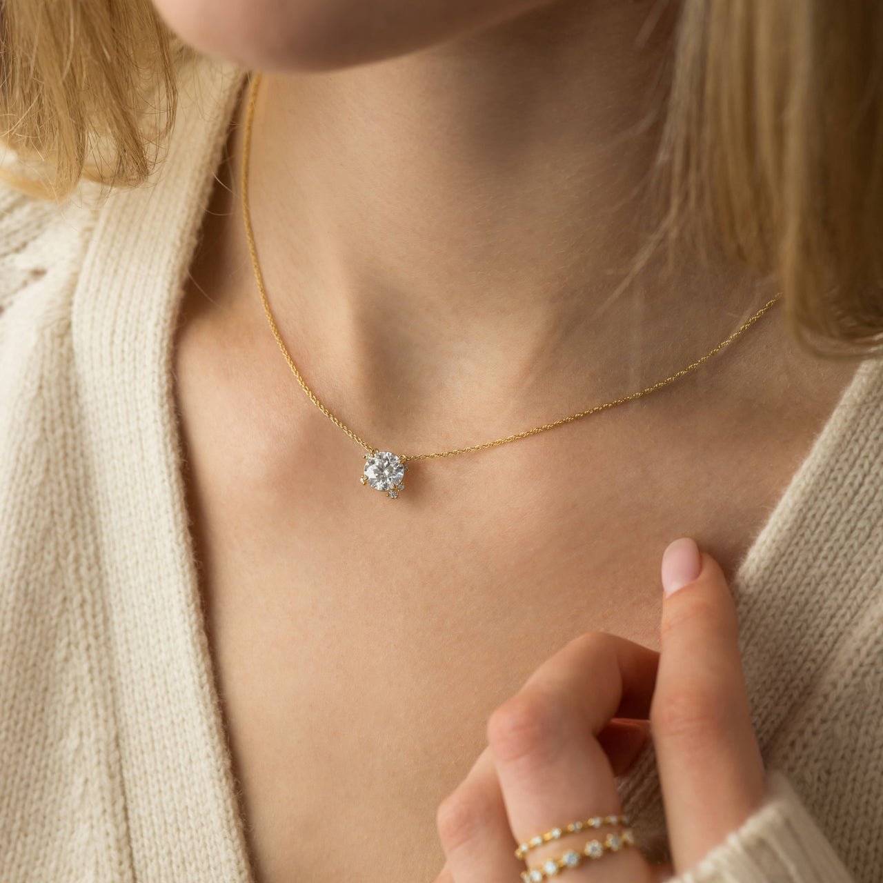 Lab Grown Diamond Necklaces & Pendants - Riant Fine Jewelry