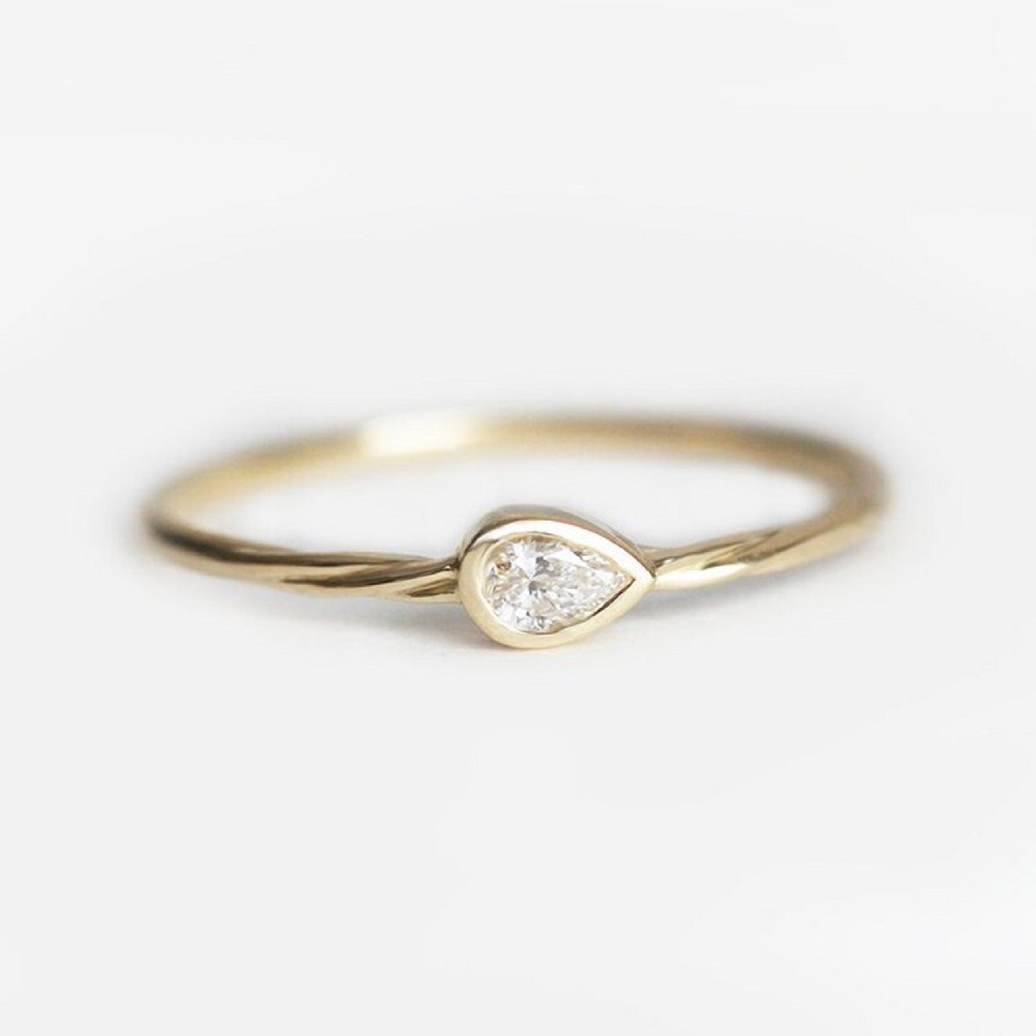 0.25 CT Pear Lab Diamond Solitaire Engagement Ring Collection - Riant Fine Jewelry LLC