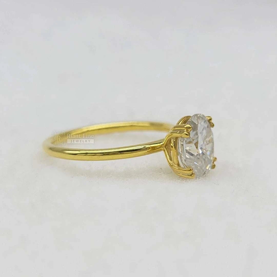 1 Ct Oval Diamond Engagement Ring in 14K Solid Gold - Riant Fine Jewelry