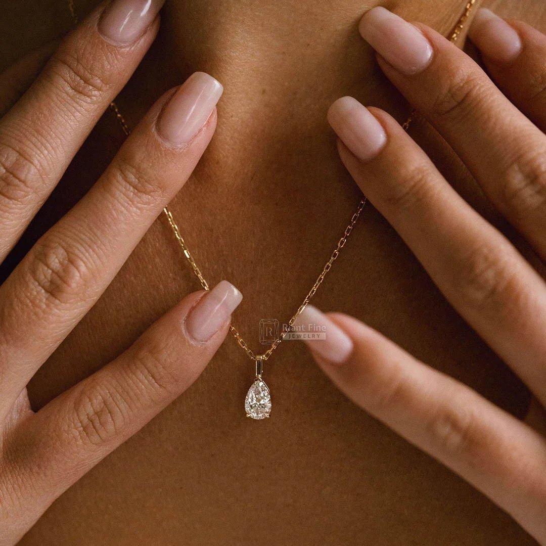 1 Ct Pear Solitaire Moissanite Pendant In 18K Gold - Riant Fine Jewelry