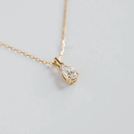 1 Ct Pear Solitaire Moissanite Pendant In 18K Gold - Riant Fine Jewelry