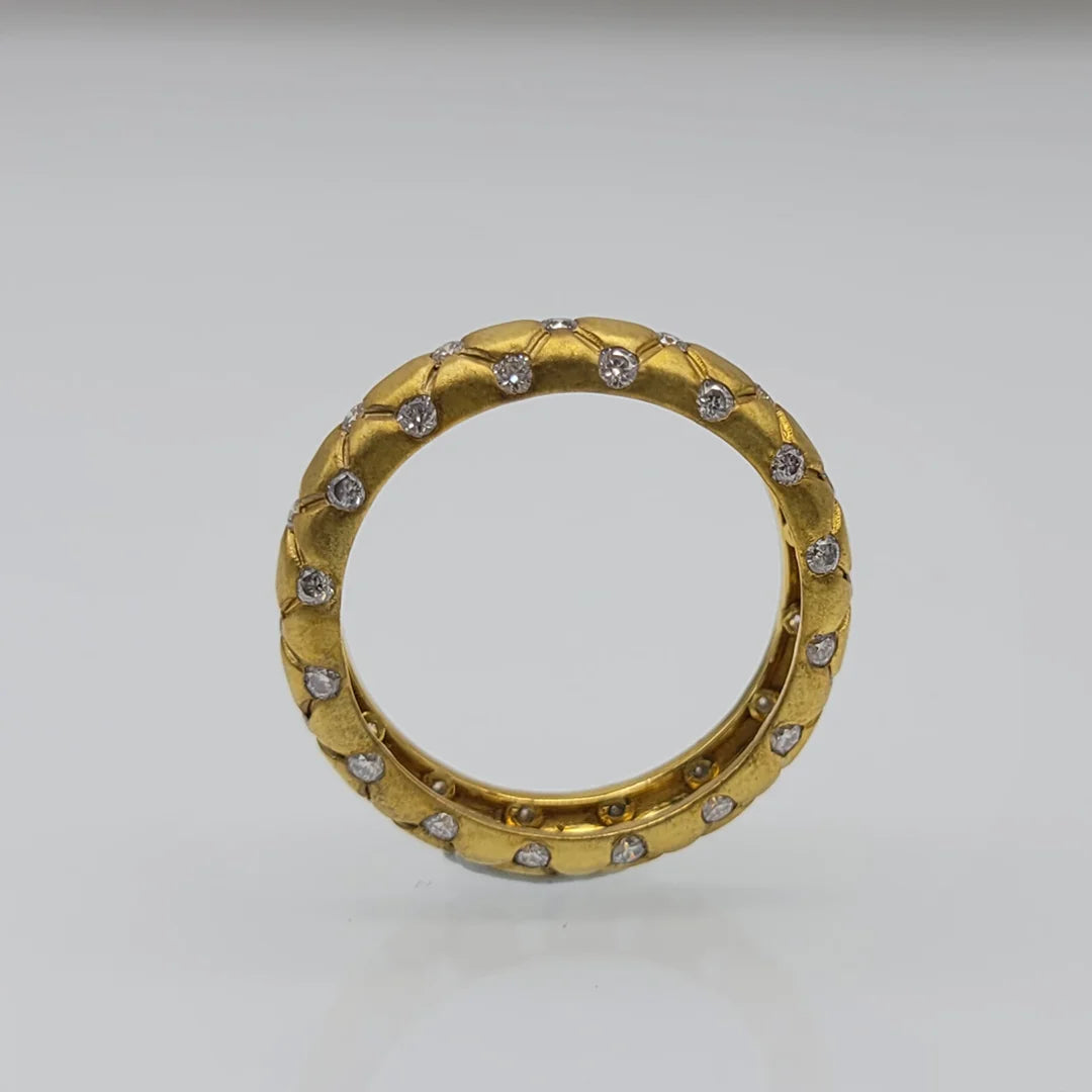 Round Lab Grown Diamond Wedding Band in Matte Gold