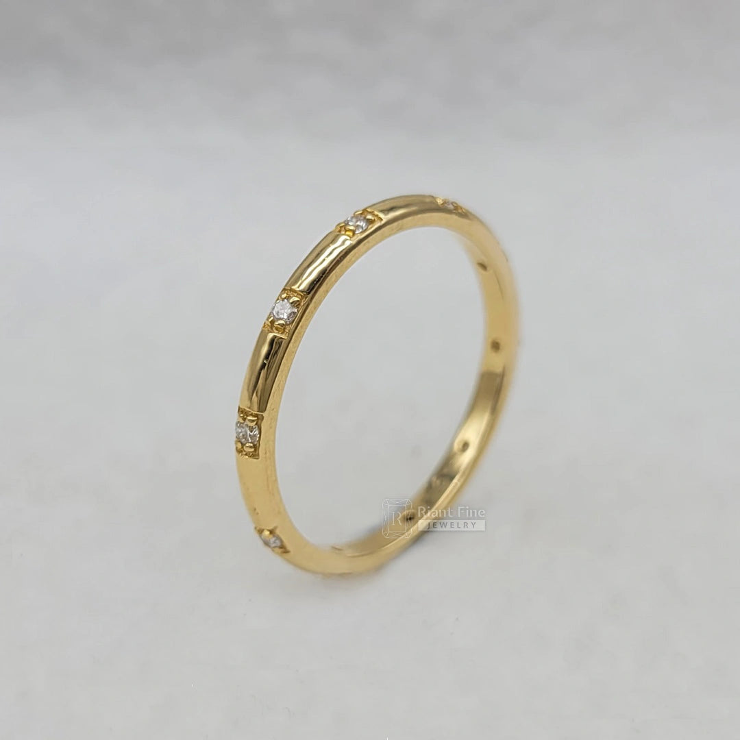 simple-engagement-ring