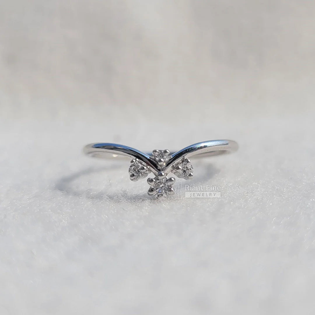 Round Diamond Curved Wedding Band