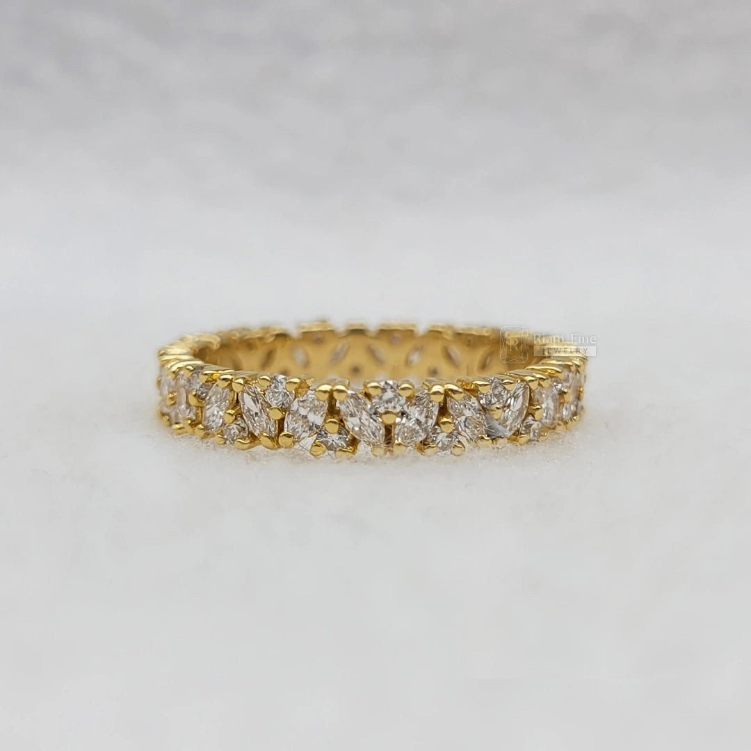 14K Gold Marquise and Round Diamond Wedding Band - Riant Fine Jewelry