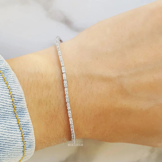 14K Gold Round Moissanite Tennis Bracelet - Riant Fine Jewelry