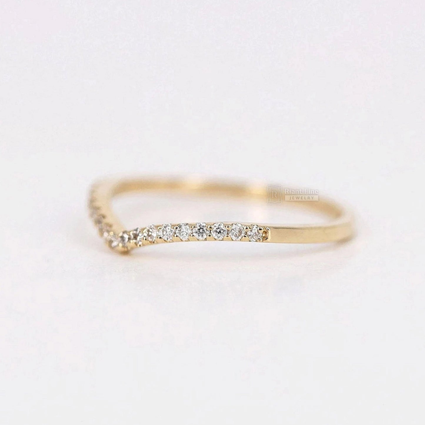 14K Yellow Gold Round Diamond Chevron Wedding Band - Riant Fine Jewelry LLC