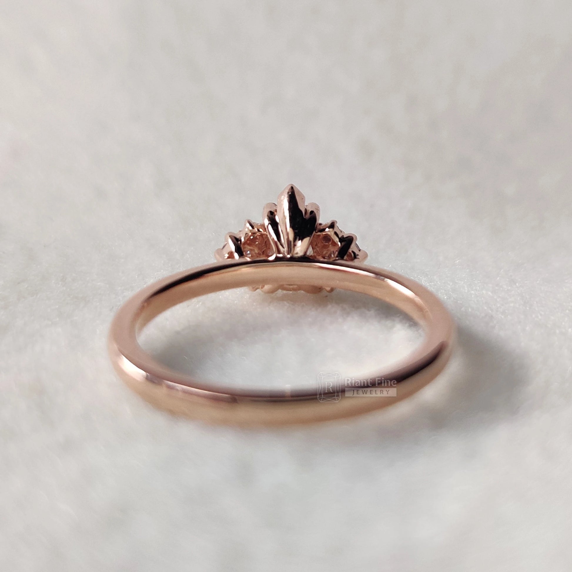 Riant Fine Jewelry : pear cut lab grown diamond rose gold engagement ring