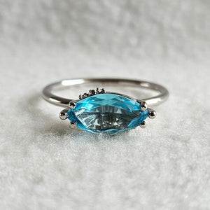 1.5 Ct East West Marquise Cut Aquamarine Engagement Ring