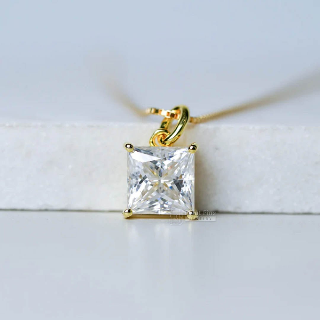 1.5 Ct Princess Cut Solitaire Moissanite Pendant - Riant Fine Jewelry