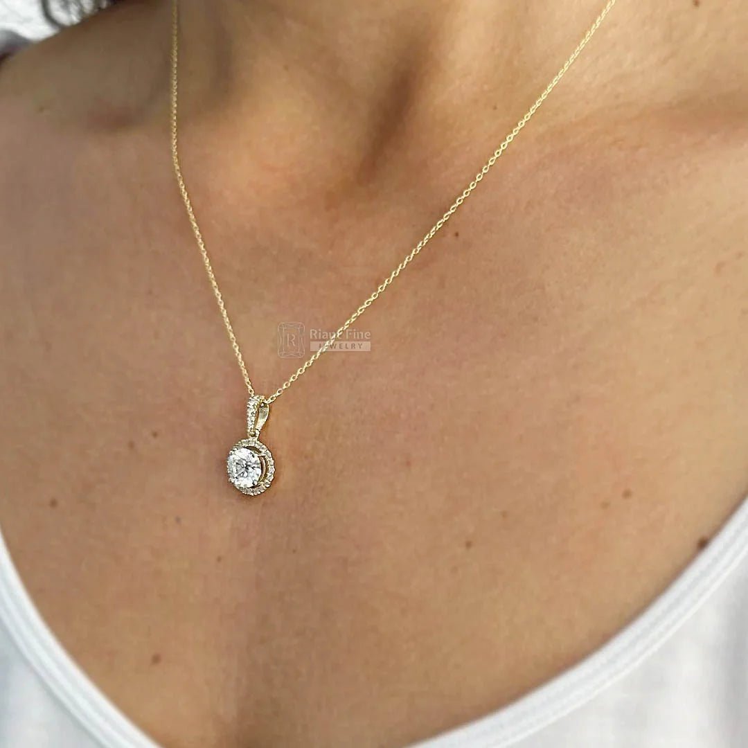 1.5 Ct Round Cut Halo Moissanite Pendant 14K Gold - Riant Fine Jewelry