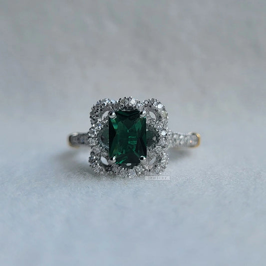 Green-Sapphire-Engagement-Ring