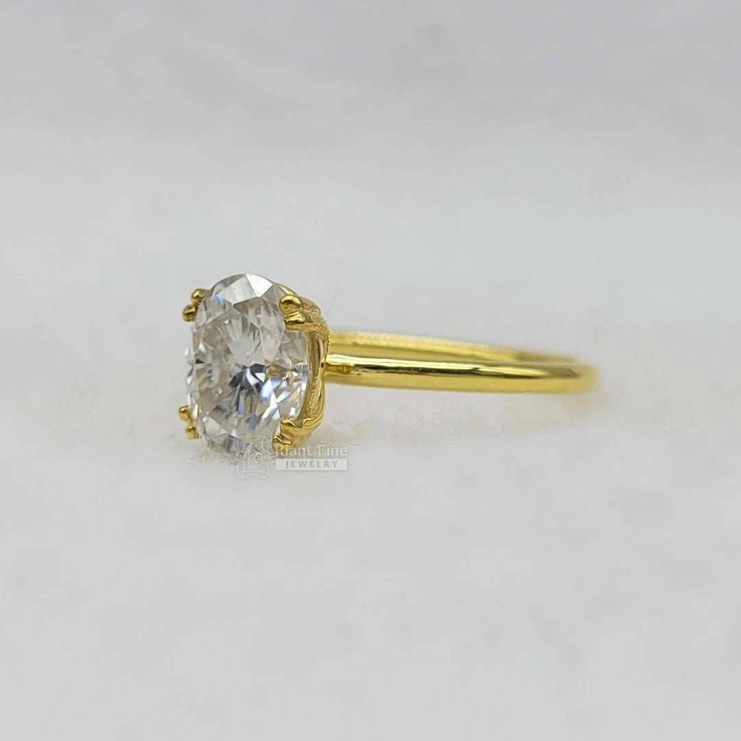 Oval Diamond Engagement Ring