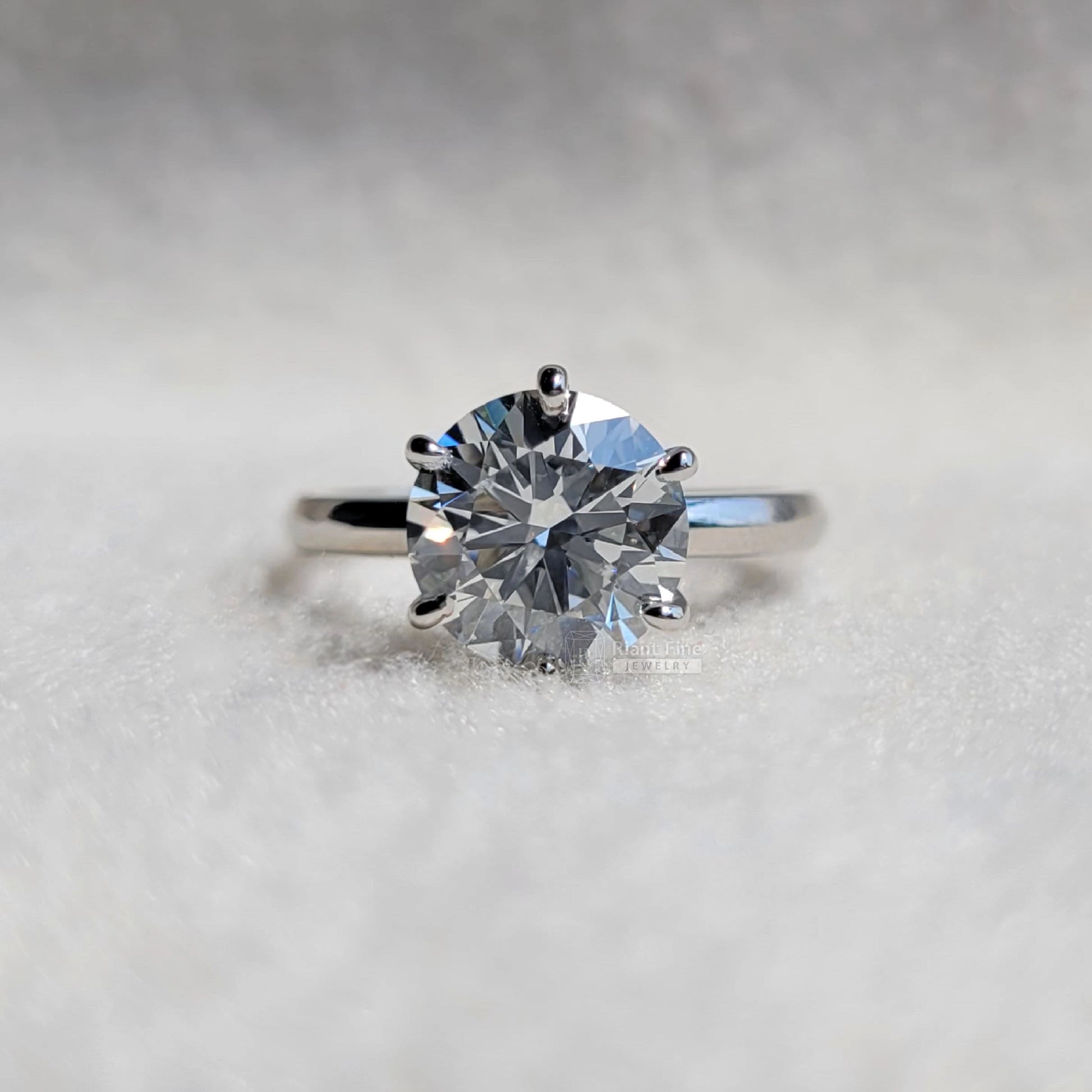 2 carat round cut moissanite engagement rings