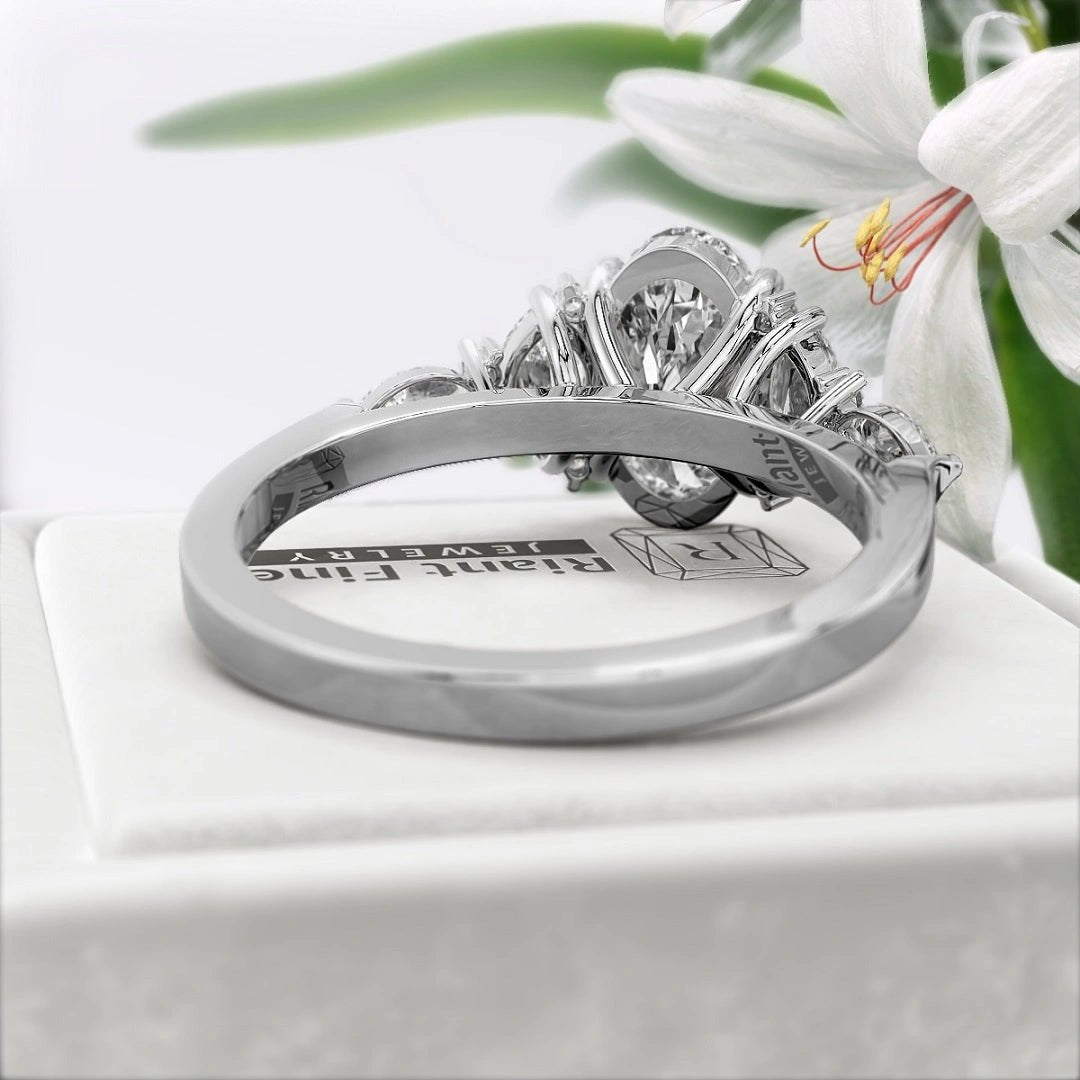 2 Ct Oval Diamond Engagement Ring n 14K Solid Gold - Riant Fine Jewelry