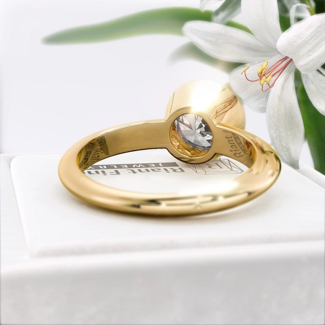 2 Ct Round Diamond Engagement Ring in 14K Gold - Riant Fine Jewelry