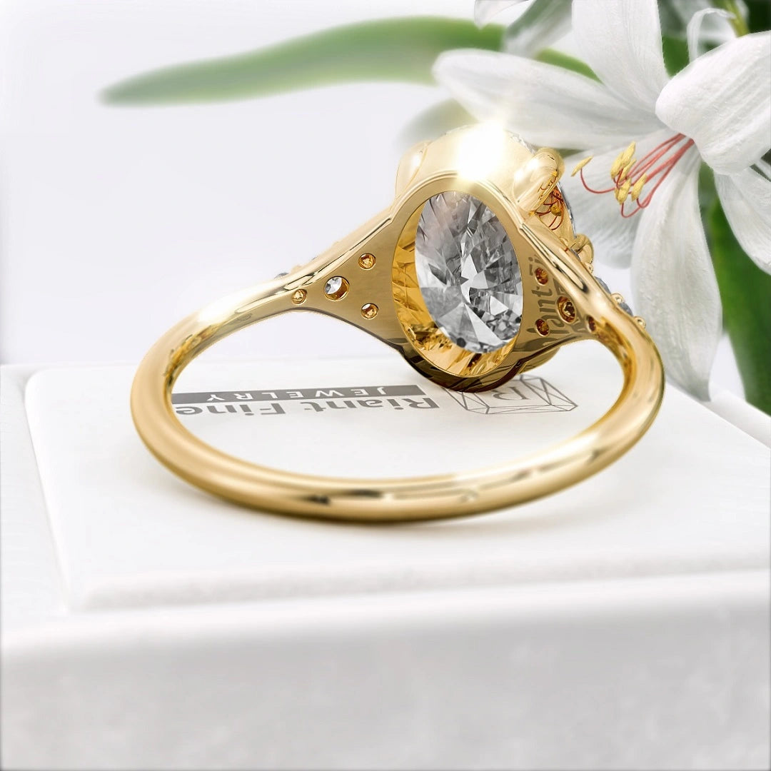 2.5-Ct-Oval-Shaped-Diamond-Unique-Engagement-Rings-Gold-Back-View