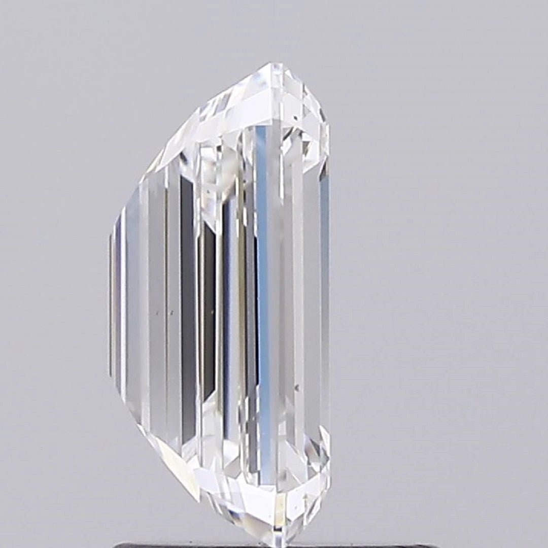 2.22 Ct Emerald Cut Lab Grown Diamond - Riant Fine Jewelry