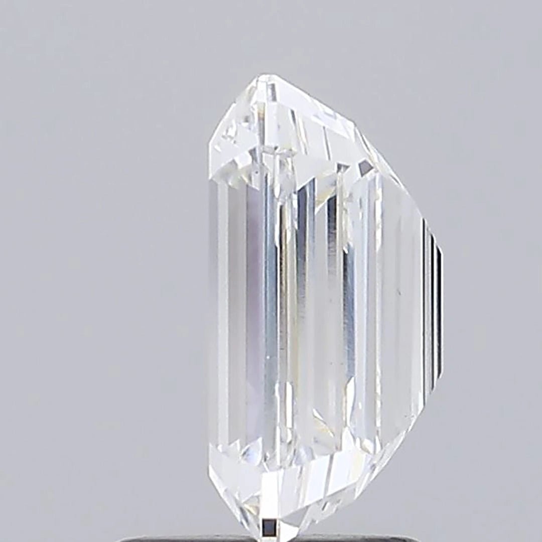 2.27 Ct Emerald Cut Lab Grown Diamond - Riant Fine Jewelry