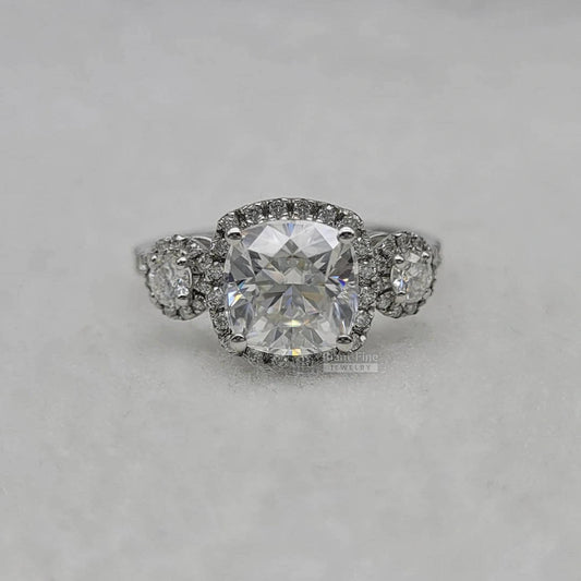 2.5 Ct Cushion Cut Diamond Halo Engagement Ring - Riant Fine Jewelry