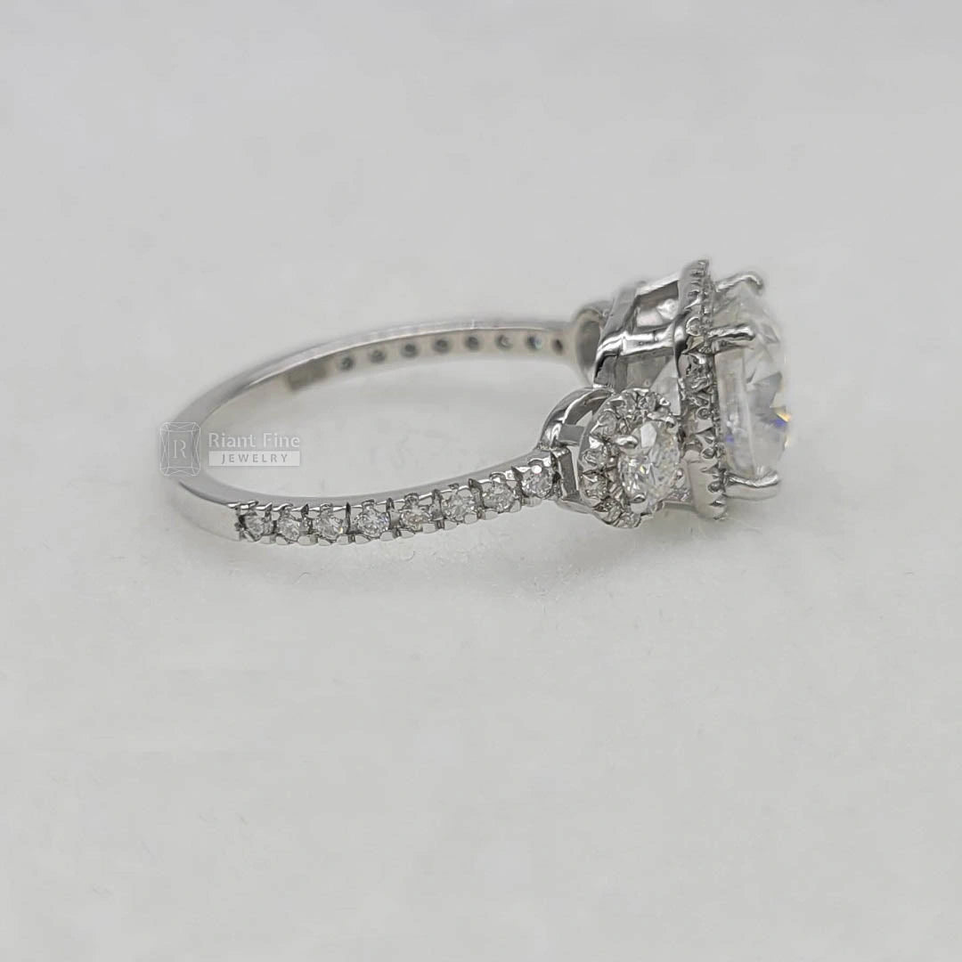 2.5 Ct Cushion Cut Diamond Halo Engagement Ring - Riant Fine Jewelry