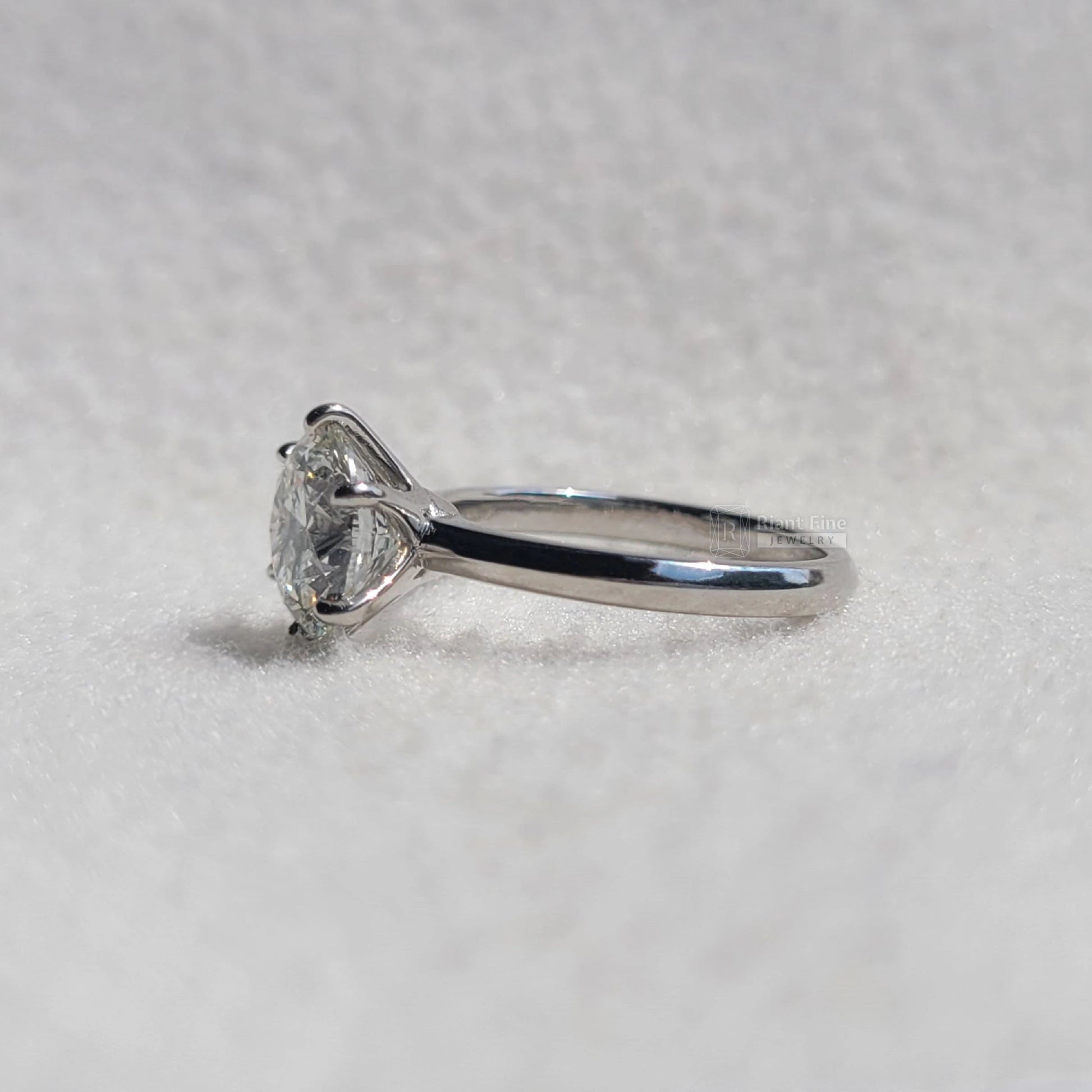 2.5 Ct Round Lab Diamond Solitaire Engagement Ring in Gold - Riant Fine Jewelry LLC