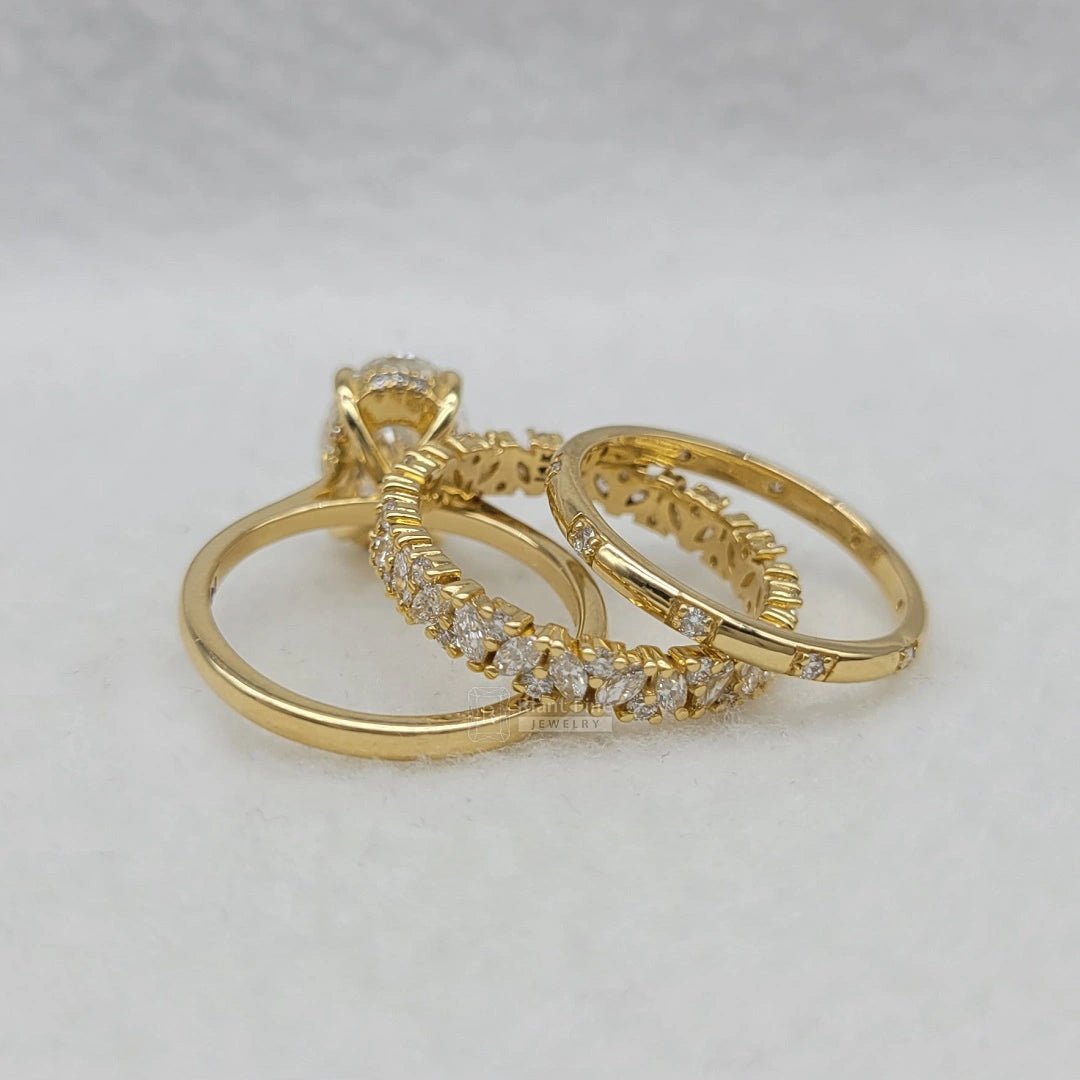 3 Carat Oval Diamond Engagement Ring Set in 14K Gold - Riant Fine Jewelry