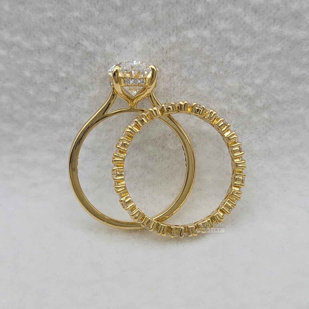 3 Carat Oval Diamond Engagement Ring Set in 14K Gold - Riant Fine Jewelry