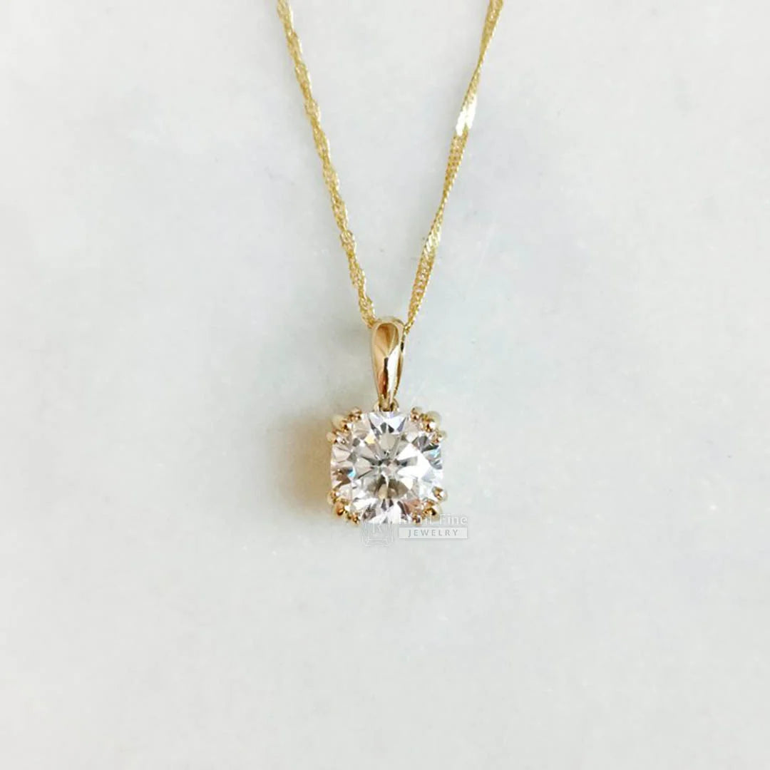 3 Ct Moissanite Pendant For Women