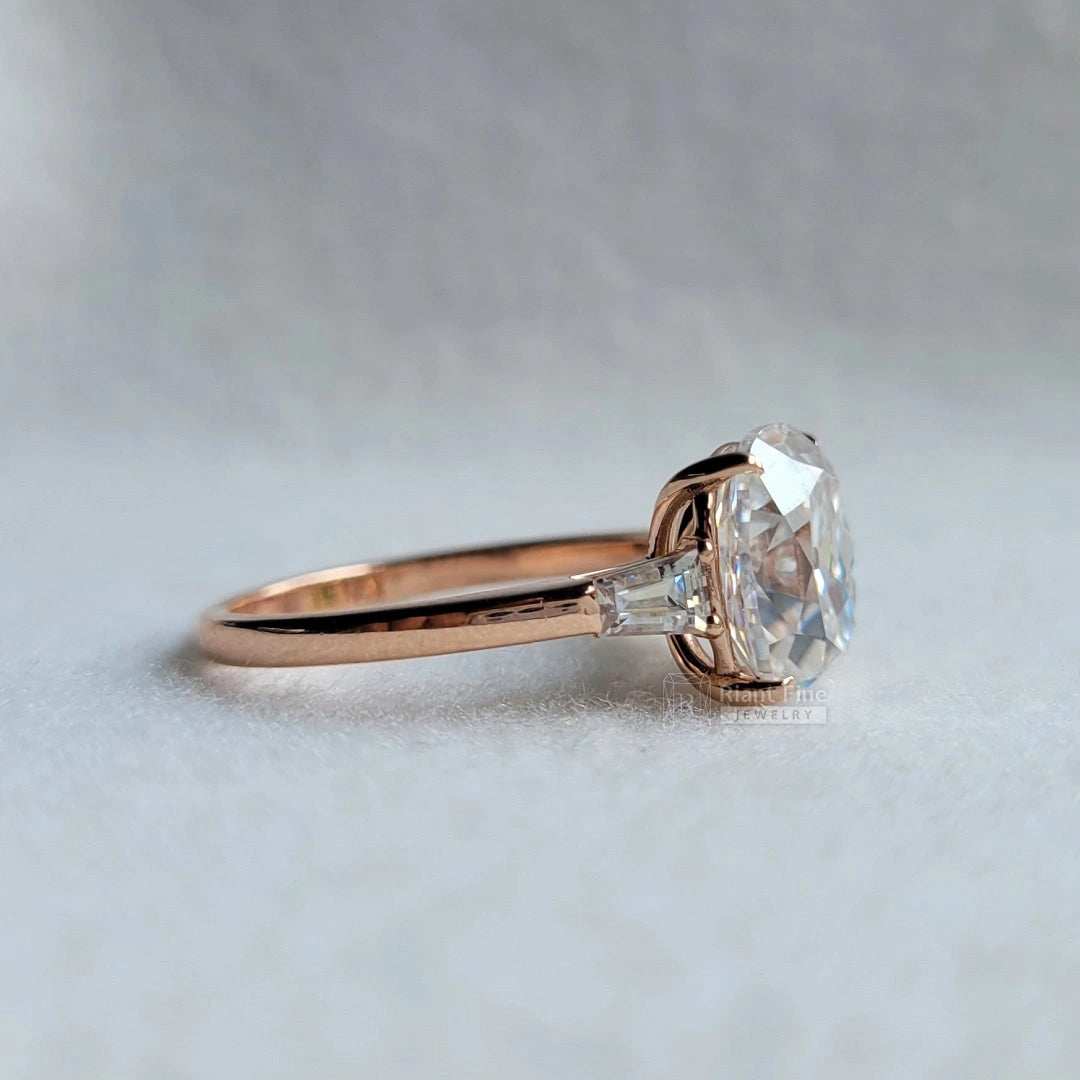 5-Carat-Cushion-Cut-Diamond-Ring