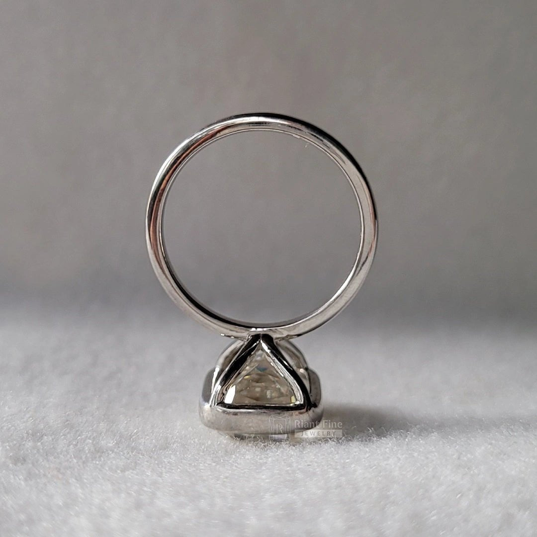 6 Ct Radiant Cut Moissanite Bezel Set Engagement Ring - Riant Fine Jewelry LLC