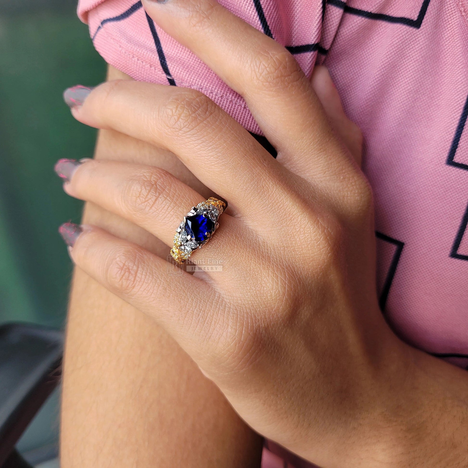 7 mm Heart Cut Blue Sapphire Engagement Ring in Gold - Riant Fine Jewelry LLC