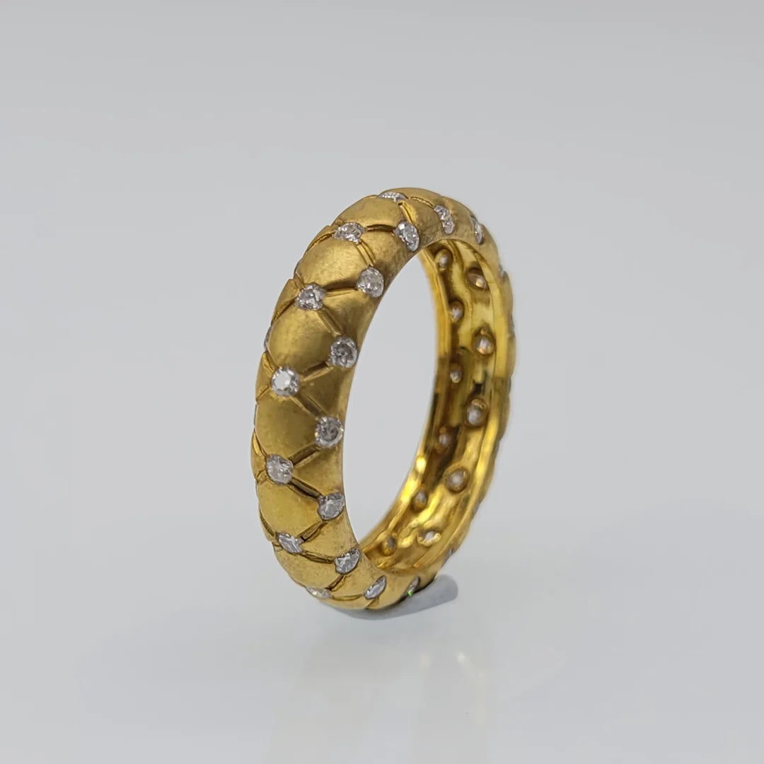 Round Lab Grown Diamond Wedding Band in Matte Gold