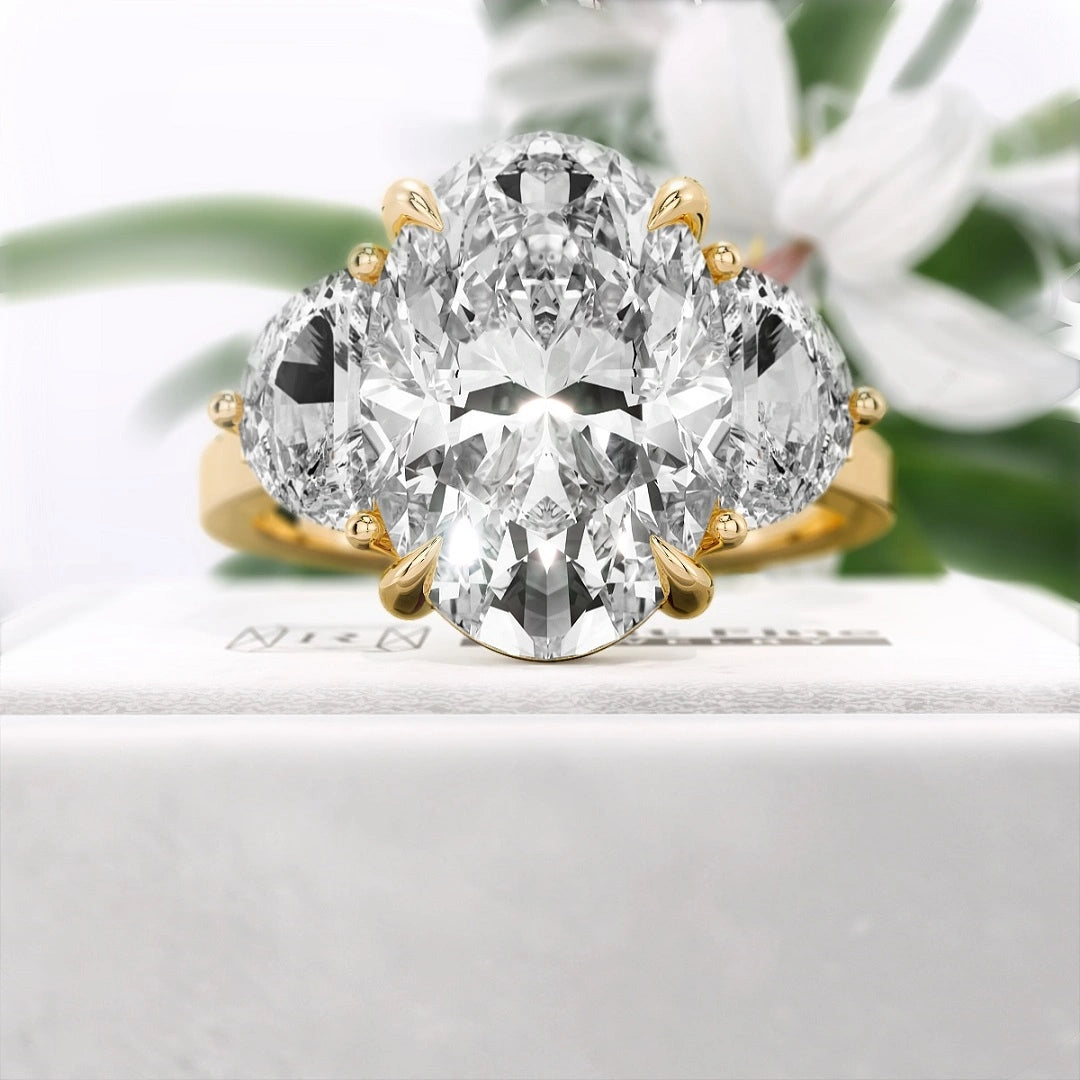 Oval-Cut-Moissanite-Three-Stone-Engagement-Ring-In-14K-Gold- Front View
