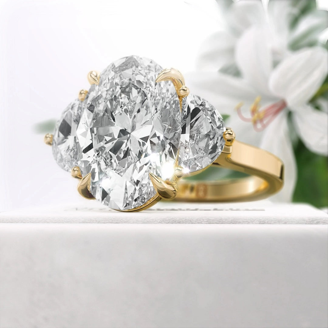 Oval-Cut-Moissanite-Three-Stone-Engagement-Ring-In-14K-Gold- Side View
