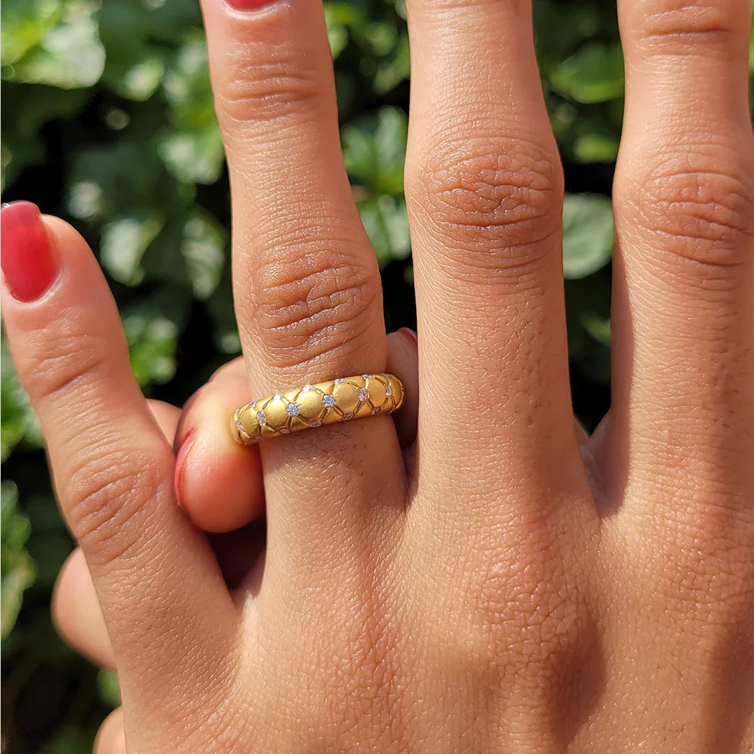 Round Lab Grown Diamond Wedding Band in Matte Gold