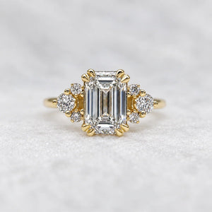 Antique 2 Ct Emerald Lab Diamond Wedding Ring