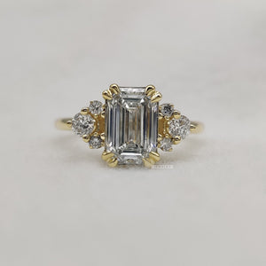 Antique 2 Ct Emerald Lab Diamond Wedding Ring