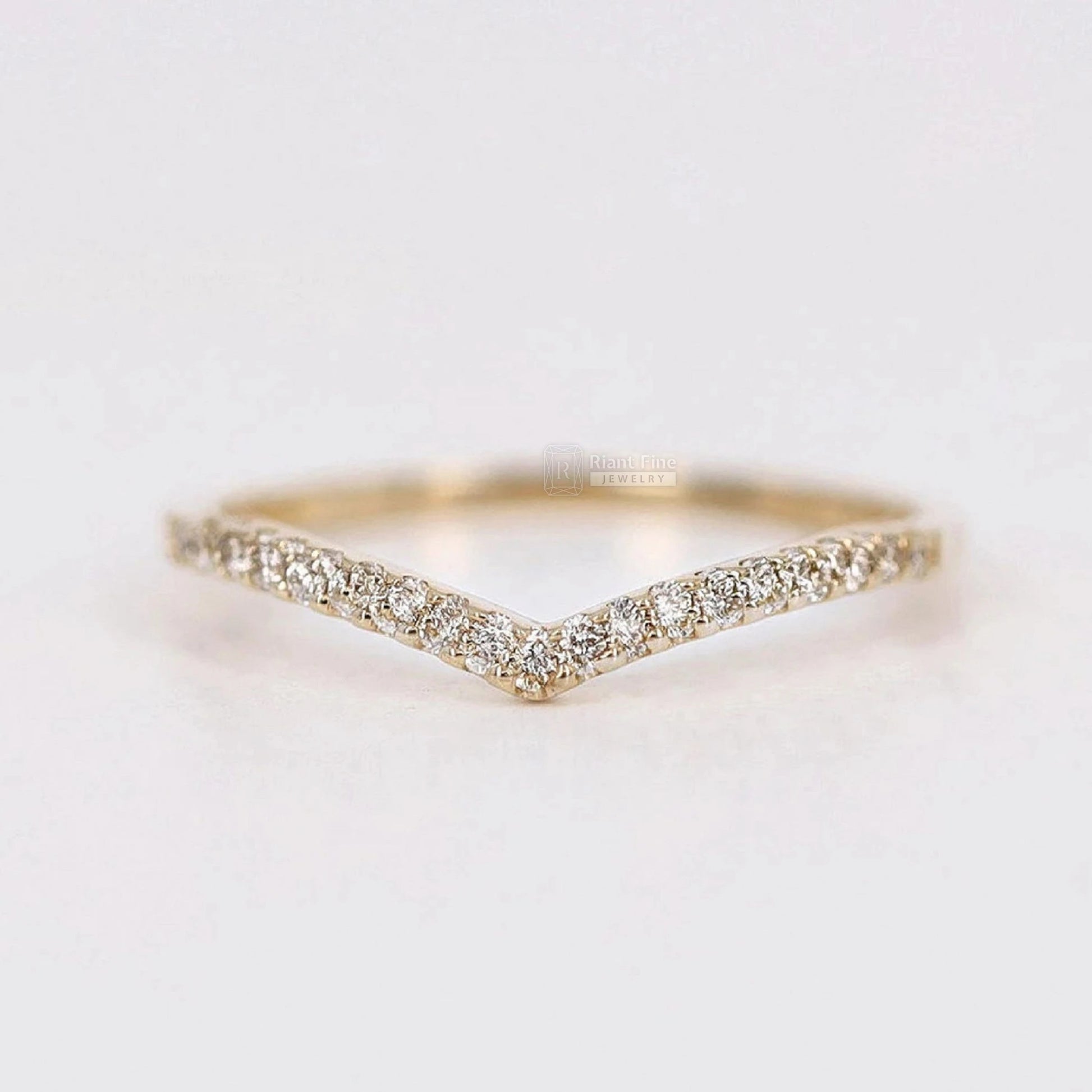 lab grown diamond curved wedding band