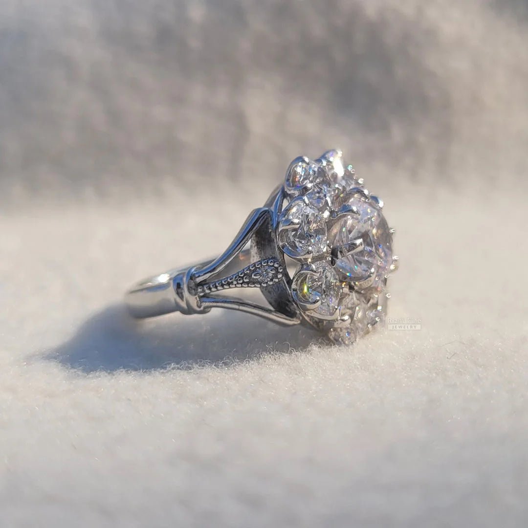 Cluster Round Diamond Halo Engagement Ring - Riant Fine Jewelry