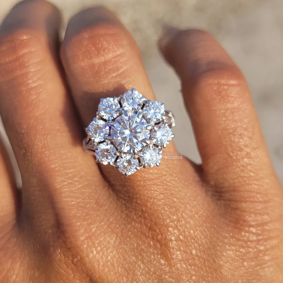 Cluster Round Diamond Halo Engagement Ring - Riant Fine Jewelry