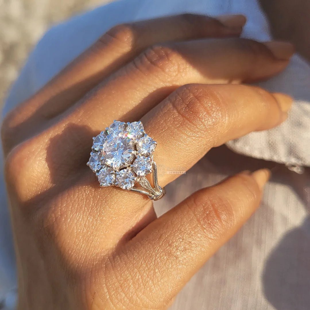 Cluster Round Diamond Halo Engagement Ring - Riant Fine Jewelry