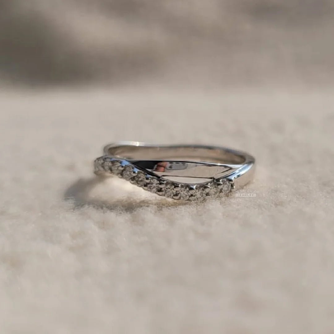Curved Round Diamond White Gold Wedding Band - Riant Fine Jewelry