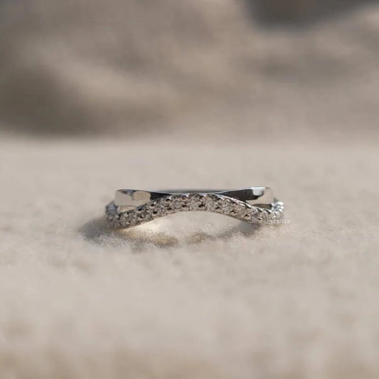 Curved Round Diamond White Gold Wedding Band - Riant Fine Jewelry